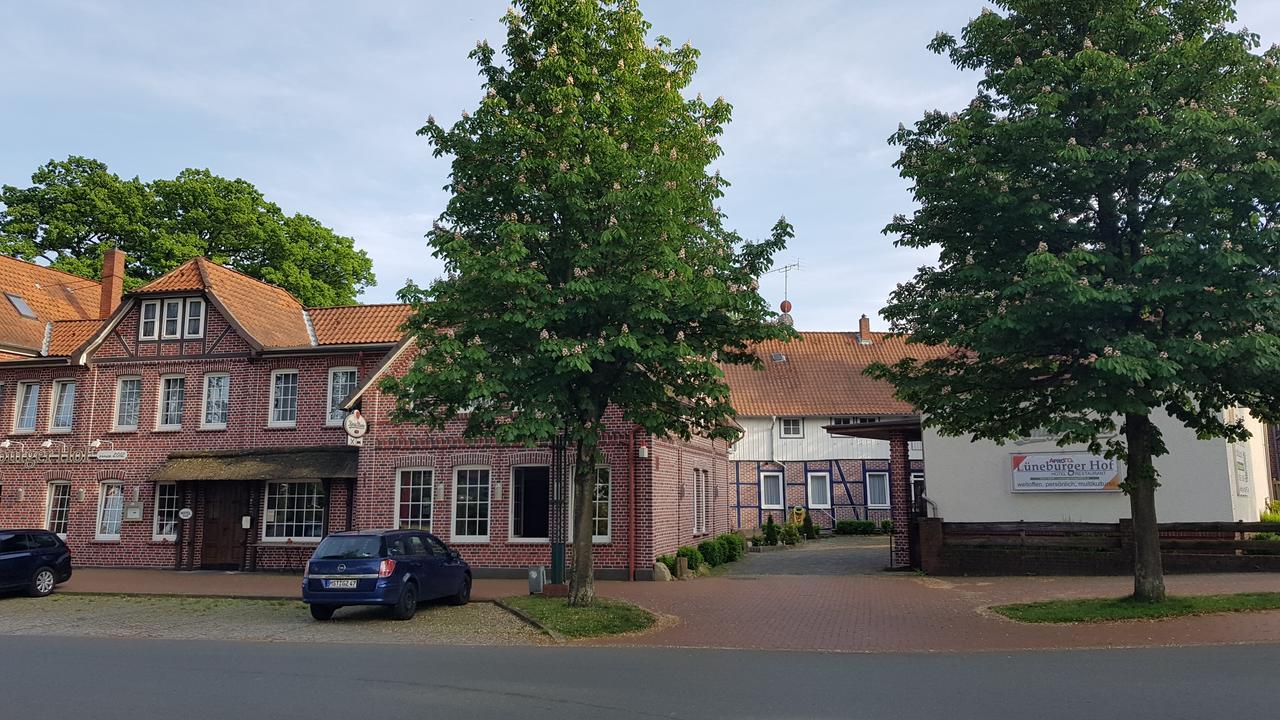 Aprotos Lueneburger Hof Hotell Munster im Heidekreis Exteriör bild